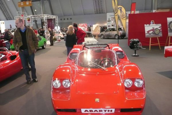 Retro Classics Stuttgart 2009 Abarth 2000 Sport Spider